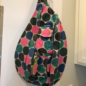 Kavu Rope Bag. Polka dots
